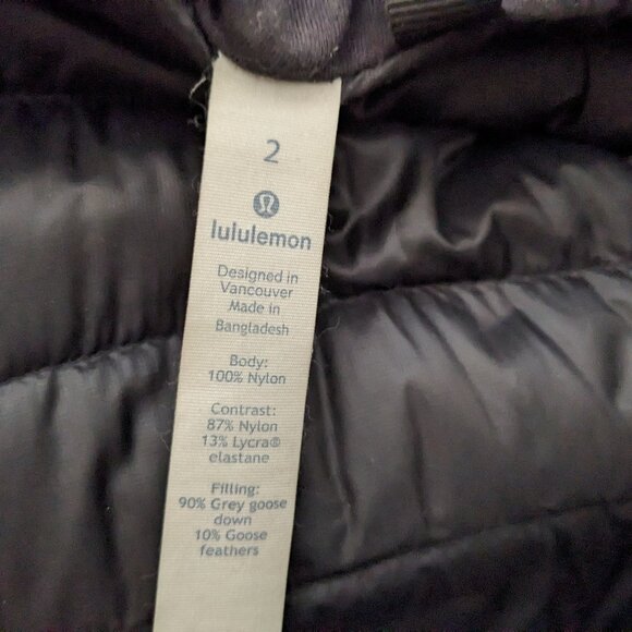Lululemon Down for It All Jacket Lightweight Black Size 2 - Picture 8 of 10